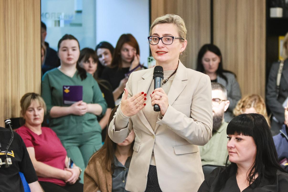 Професор ведучий лікар дієтолог України Олена Няньковська харчування це частина лікування, а не його доповнення 